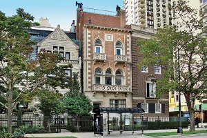 C201211-A-Deal-Estate-News-Gold-Coast-Home